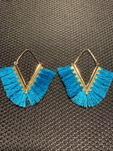 Load image into Gallery viewer, Multi Color Tassel
