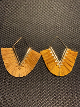 Load image into Gallery viewer, Multi Color Tassel
