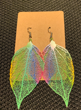 Load image into Gallery viewer, Double Hollow Leaf Earrings
